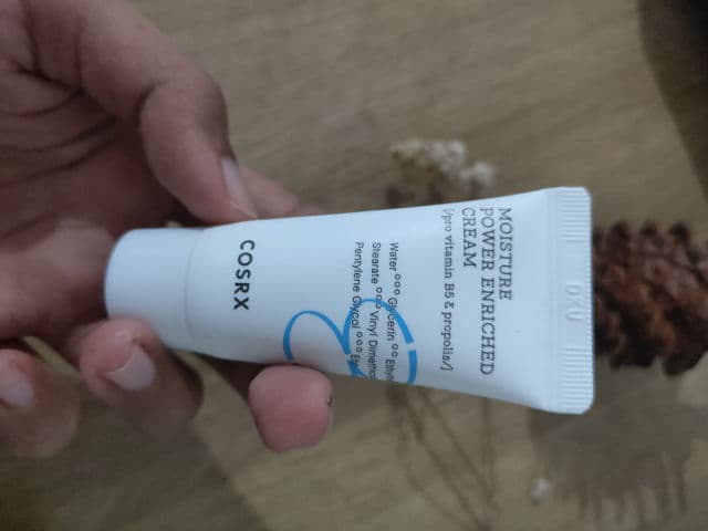 COSRX Hydrium Moisture Power Enriched Cream review photo by NurAsiyah