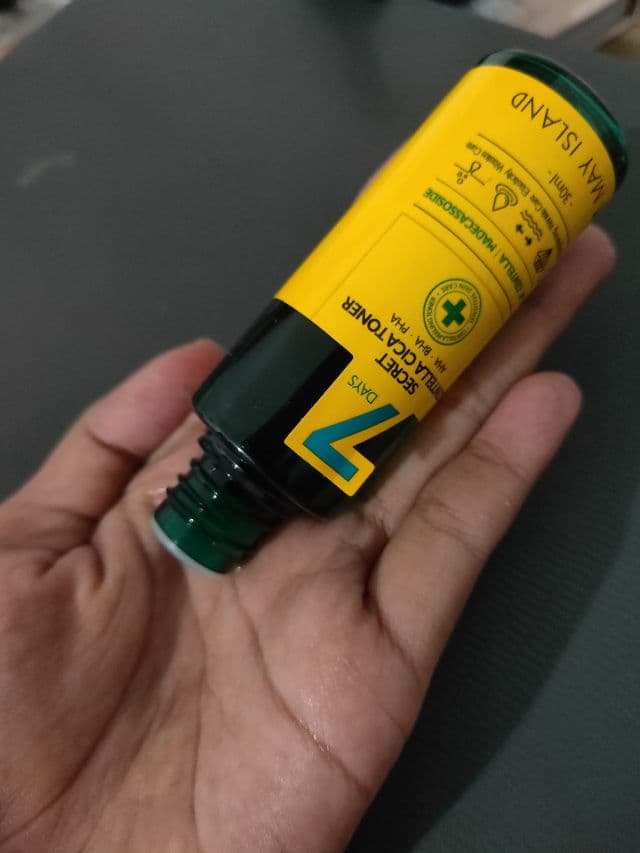 MAY ISLAND 7 Days Secret Centella Cica Toner review photo by NurAsiyah