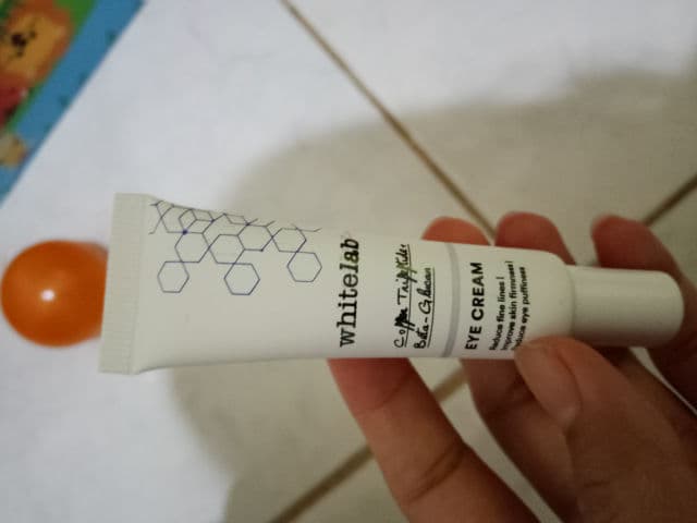 whitelab Eye Cream review photo by NurnisaAtikah