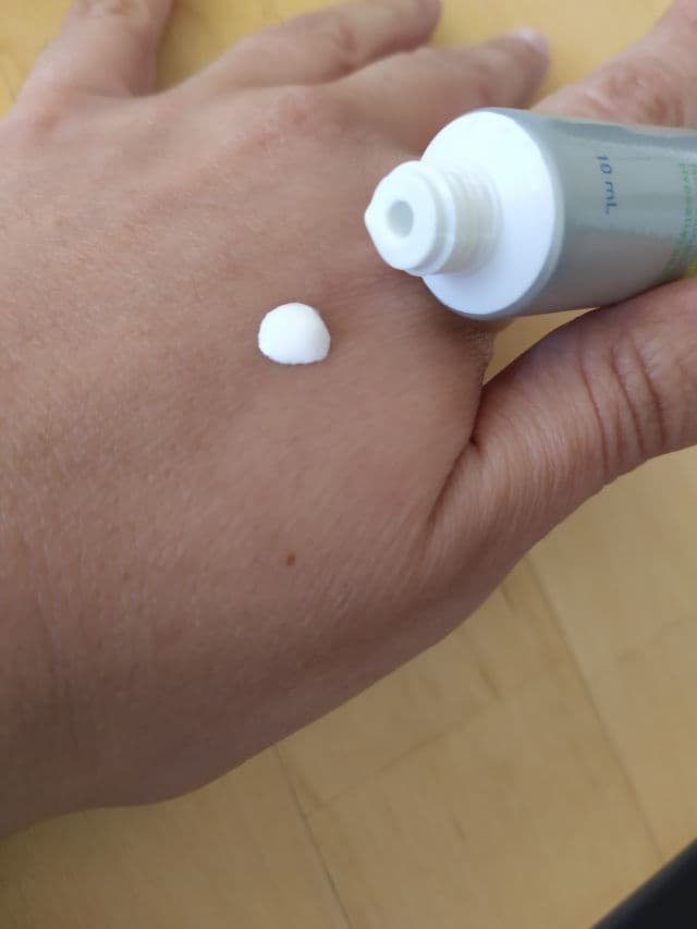 Cetaphil DermaControl Oil Absorbing Moisturizer SPF 30 review photo by Oohladybegood