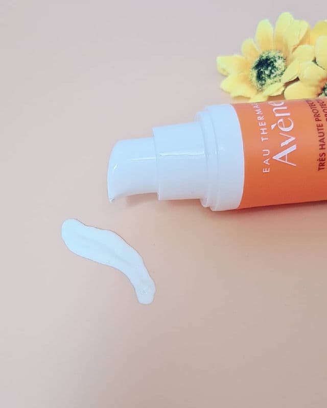 Avene Very High Protection Fluid Fragrance-Free SPF 50+ review photo by PaulaSimply