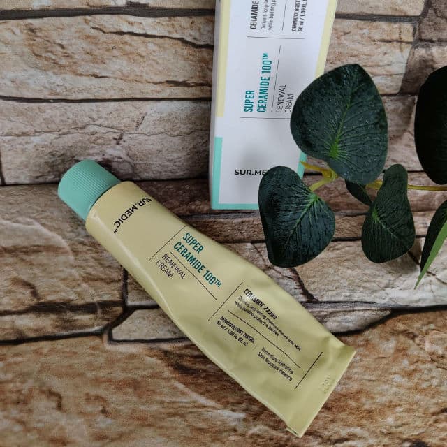 SUR.MEDIC Super Ceramide 100™ Renewal Cream review photo by Sashaprobeauty