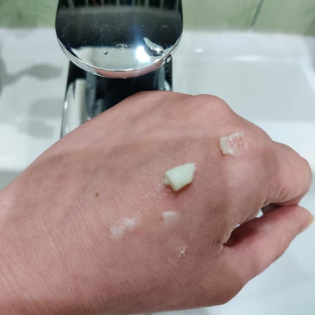 SUR.MEDIC Super Ceramide 100™ Renewal Cream review photo by Sashaprobeauty