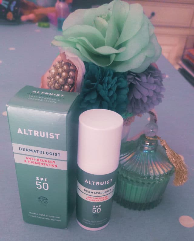 Altruist Anti-Redness & Pigmentation SPF50 review photo by Picky13246