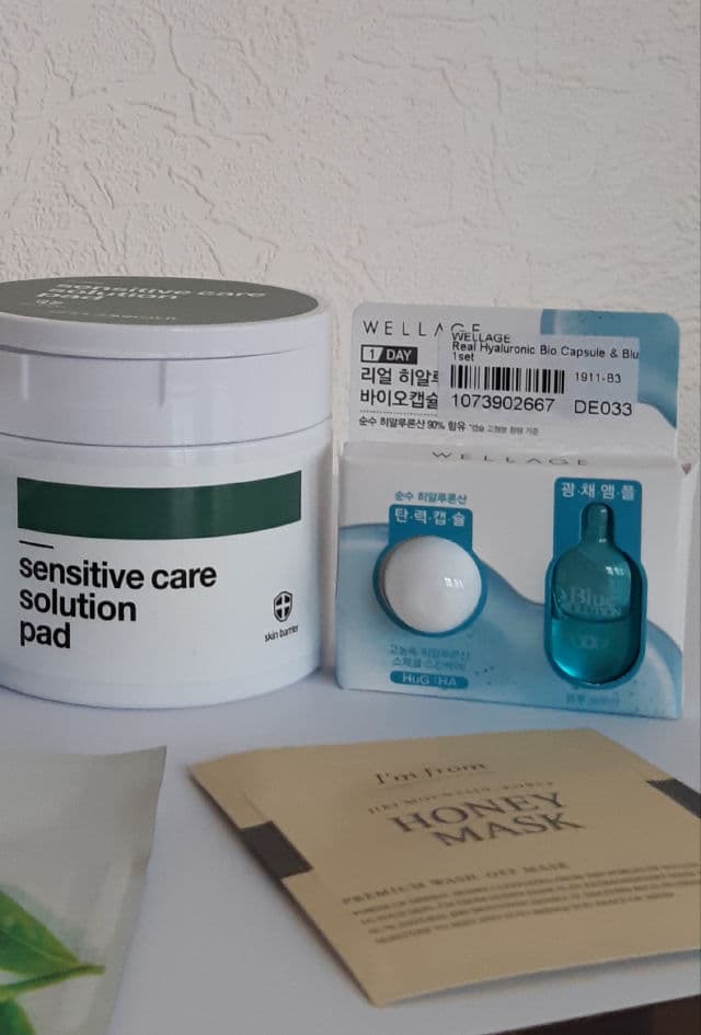 Wellage Real Hyaluronic Bio Capsule & Blue Solution 1 Day Kit review photo by Aida07