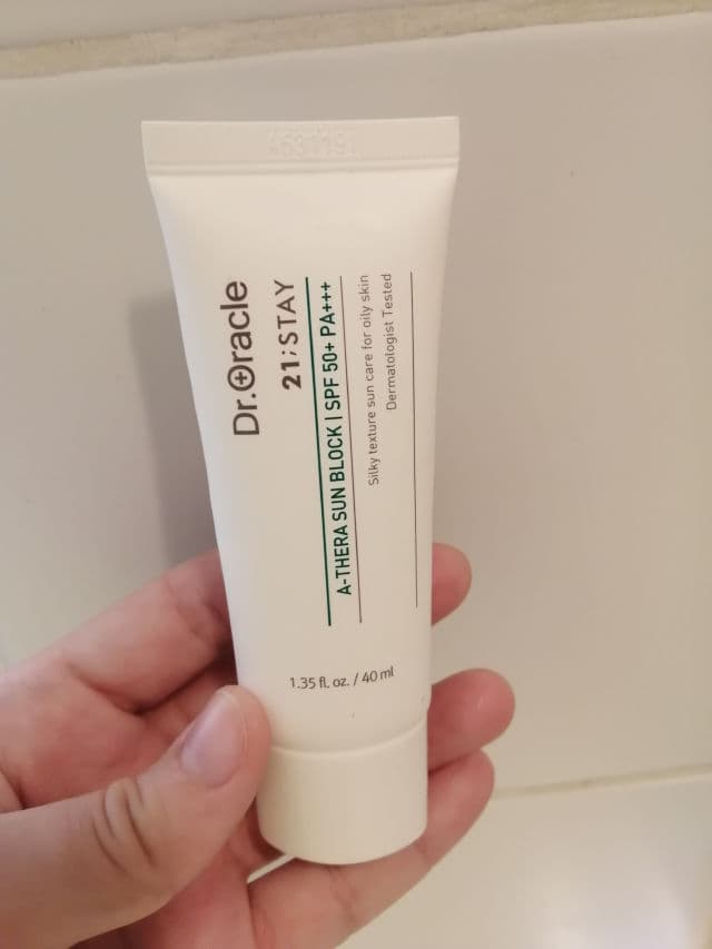 DR. ORACLE 21;Stay A-Thera Sunblock SPF 50+ PA+++ review photo by NoamPeleg