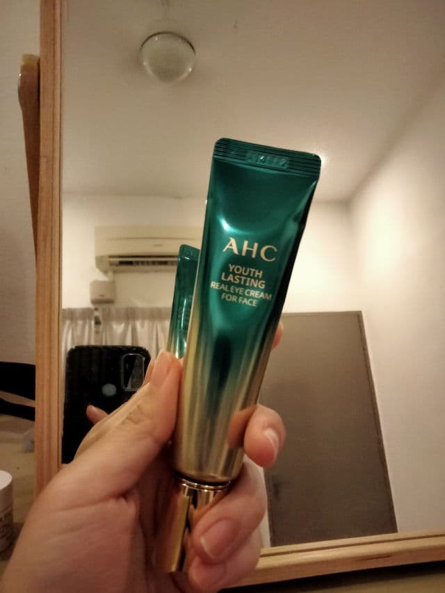 AHC Youth Lasting Real Eye Cream for Face review photo by Picky56473