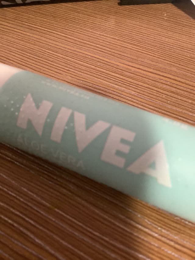 Nivea 2 in 1 Aloe Vera Caring Lip Scrub review photo by Picky964953