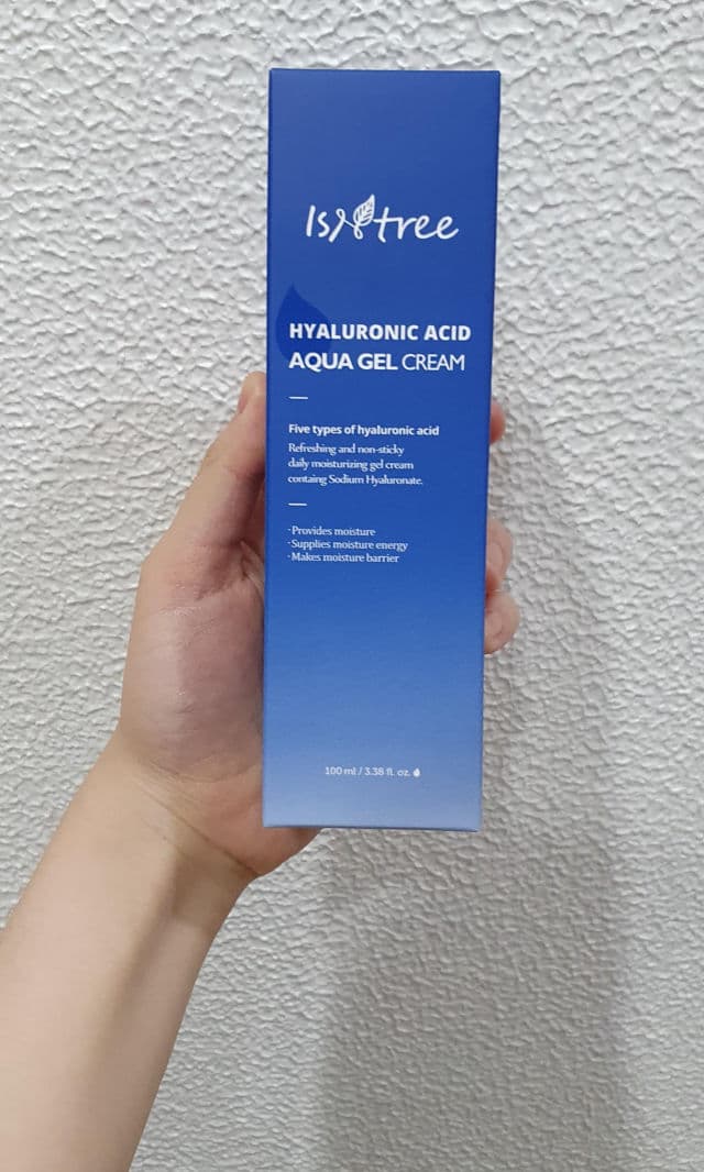 ISNTREE Hyaluronic Acid Aqua Gel Cream review photo by PickyLady