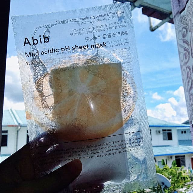 Abib Mild Acidic pH Sheet Mask Yuja Fit review photo by whenfarhanareviews