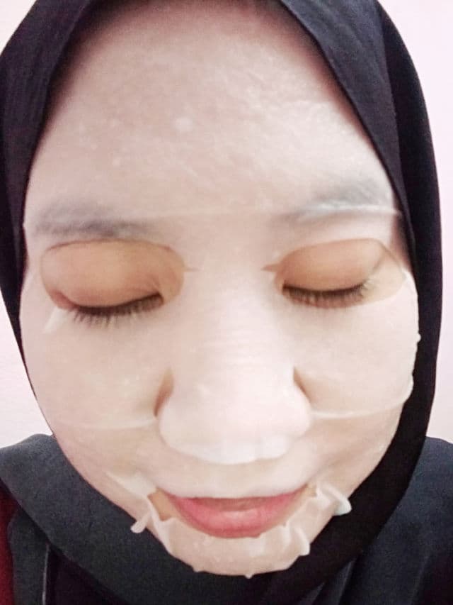 Abib Mild Acidic pH Sheet Mask Yuja Fit review photo by whenfarhanareviews