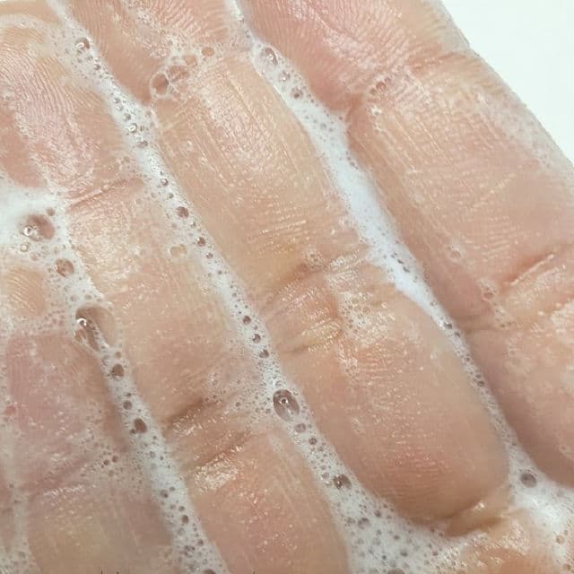AXIS-Y Sunday Morning Refreshing Cleansing Foam review photo by whenfarhanareviews