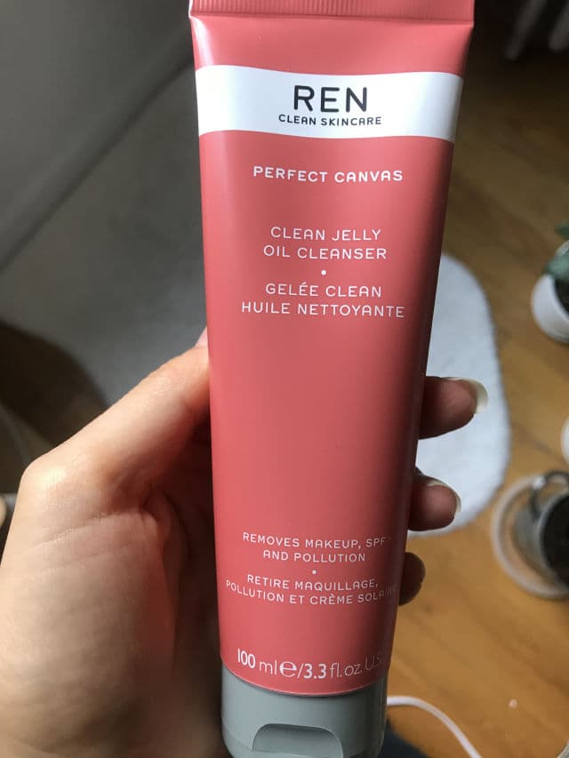REN Clean Skincare Perfect Canvas Clean Jelly Oil Cleanser review photo by PickyLee