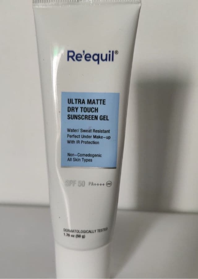 Re'equil Ultra Matte Dry Touch Sunscreen review photo by PickyShwe