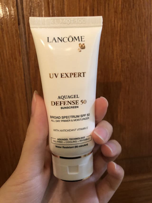Lancome UV Expert Tone Up Milk All-in-one Sunscreen to Instantly Brighten Up Skin Tone review photo by myskinsidestory