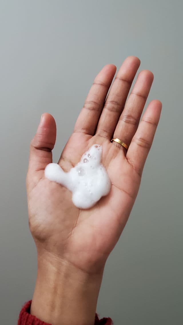 Aveeno Ultra-Calming Foaming Cleanser for Sensitive Skin review photo by brownskincarelife