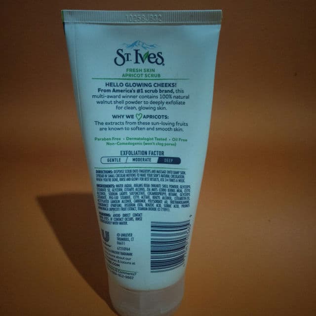 St. Ives Fresh Skin Scrub Apricot review photo by Idaayu