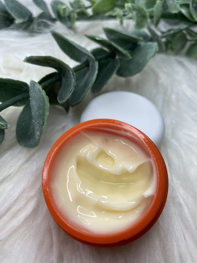 Sunday Riley C.E.O. C + E Antioxidant Protect + Repair Moisturizer review photo by Poliakovi
