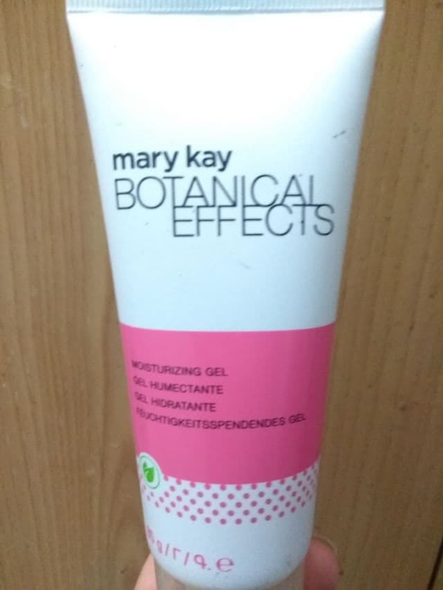 Mary Kay Botanical Effects Moisturizing Gel review photo by Polino