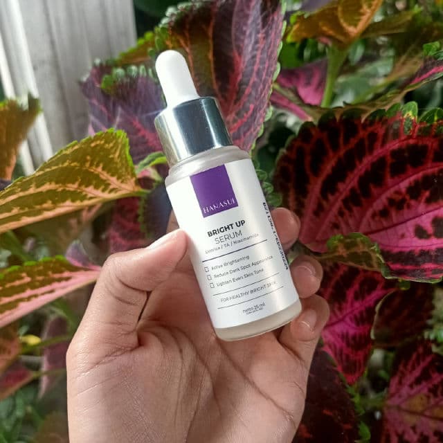 Hanasui Cosmetics Bright Up Serum review photo by Ratyashii