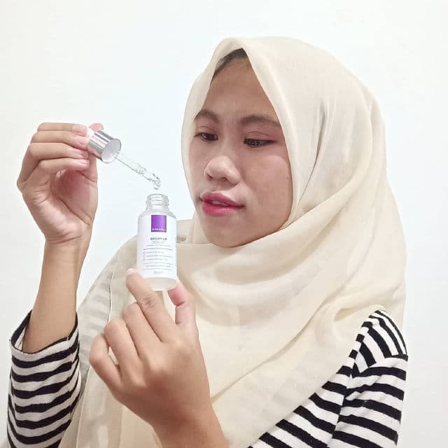Hanasui Cosmetics Bright Up Serum review photo by Ratyashii