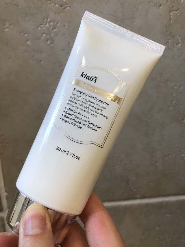 Dear, Klairs [Discontinued] Soft Airy UV Essence review photo by ReeneeReviews