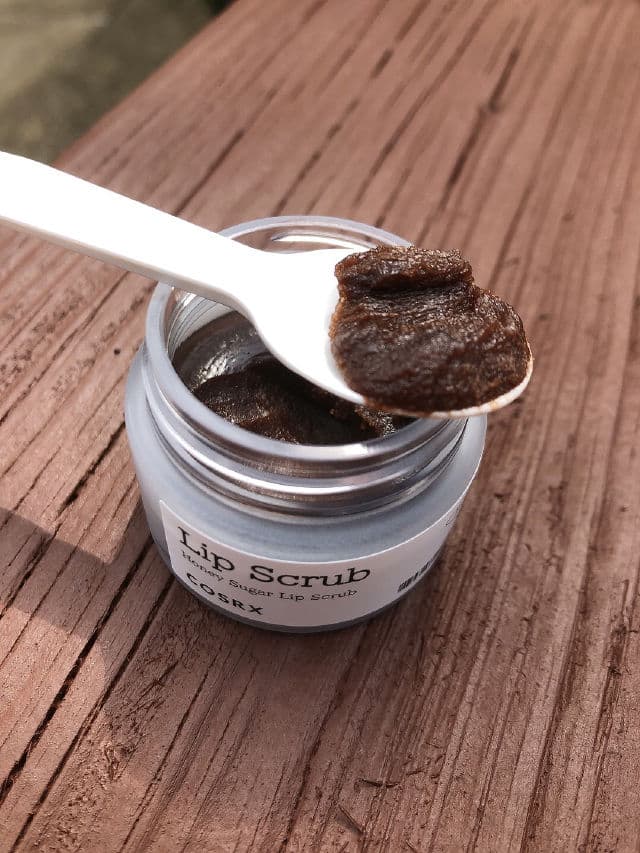 COSRX Full Fit Propolis Honey Sugar Lip Scrub review photo by ReeneeReviews