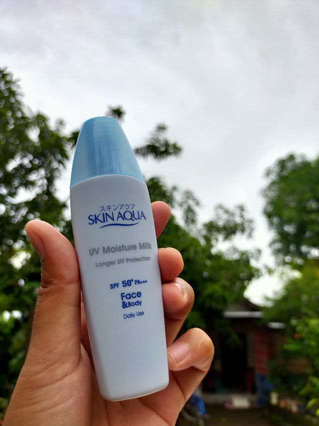 SKIN AQUA UV Moisture Milk SPF 50+ PA+++ review photo by Reiza