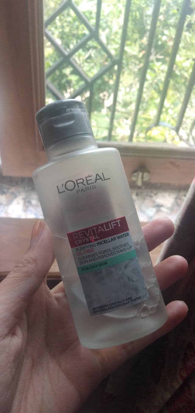 L'Oreal Paris Revitalift Crystal Purifying Micellar Water  review photo by RereNa