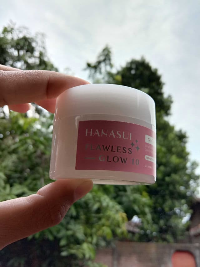 Hanasui Cosmetics Flawless Glow 10 Night Cream review photo by RinaMarfuah