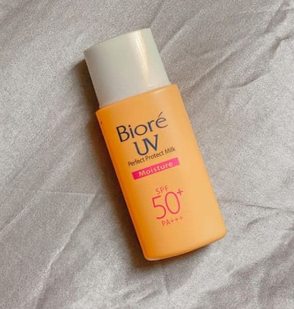 Biore UV Perfect Protect Milk Moisture SPF 50+ review photo by Rinahhh