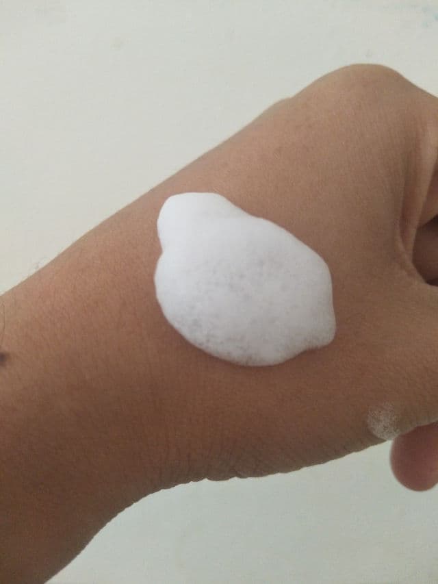 N'Pure Face Wash / Foam Centella Asiatica (Cica Series) review photo by Ririnriani