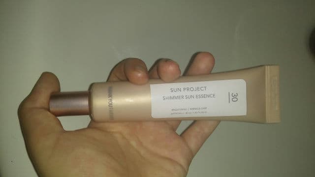 THANK YOU FARMER Sun Project Shimmer Sun Essence SPF30 PA++ review photo by Rodanthi