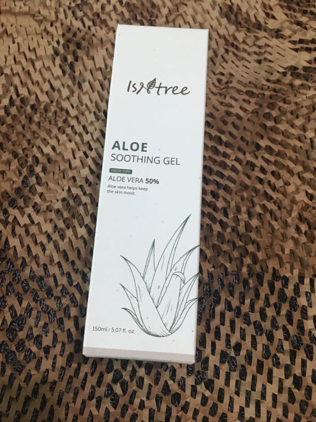 ISNTREE Aloe Soothing Gel Fresh review photo by RurouniNeko