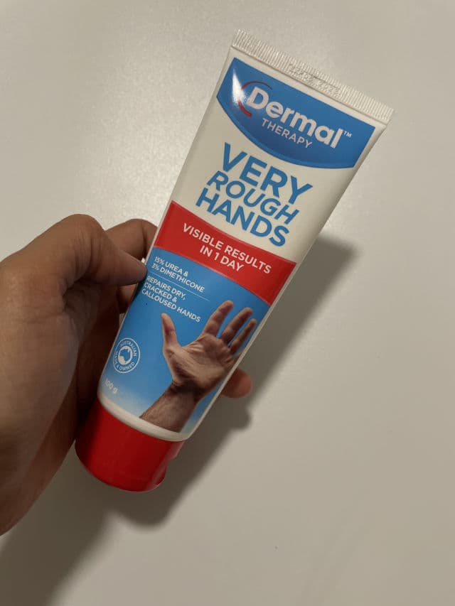 Dermal Therapy Very Rough Hands  review photo by Ruthieandskincare