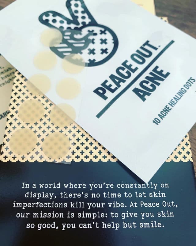 Peace Out Acne Dots review photo by SMolina