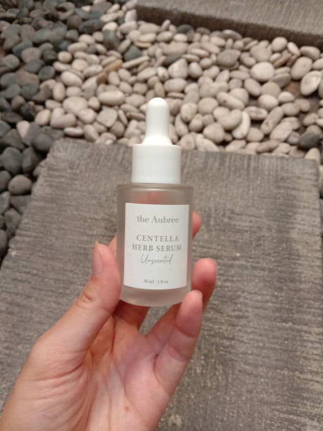 the Aubree Centella Herb Serum - Unscented review photo by basita