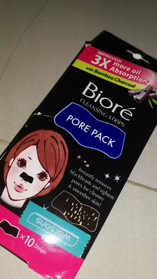 Biore Black Cleansing Strips Pore Pack review photo by Seal