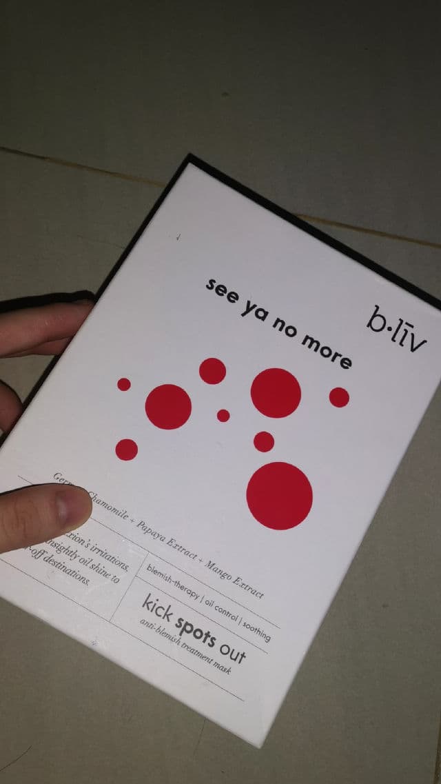 b.liv Kick Spots Out Anti-Blemish Treatment Mask review photo by Seal