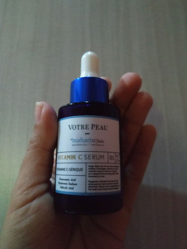 Votre Peau Serum Vitamin C - Maharis Clinic review photo by SeptiaR