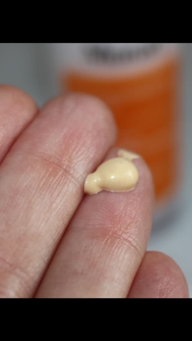 Murad Vitamin C Dark Circle Correcting Eye Serum review photo by SesameUnni