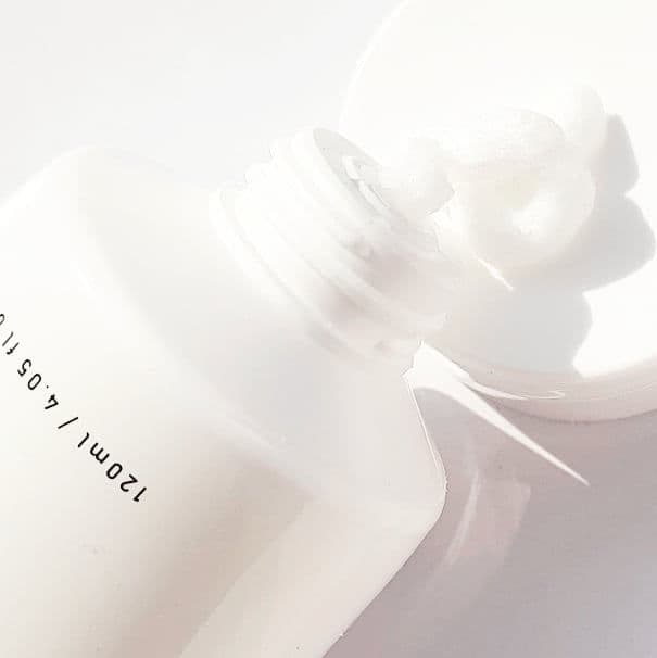 THE LAB by blanc doux Oligo Hyaluronic Acid Foam Cleanser review photo by Shaey