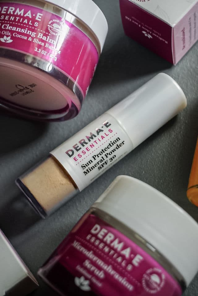 derma e Essentials Sun Protection Mineral Powder SPF 30 review photo by Shai88