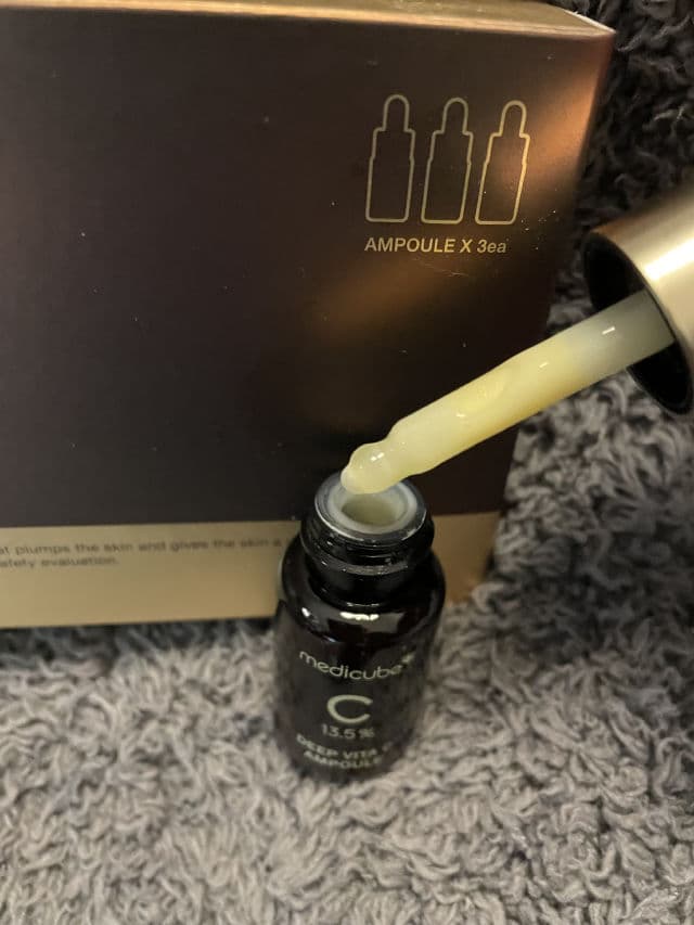 Medicube Deep Vita C Ampoule review photo by Sharonspendstoomuch