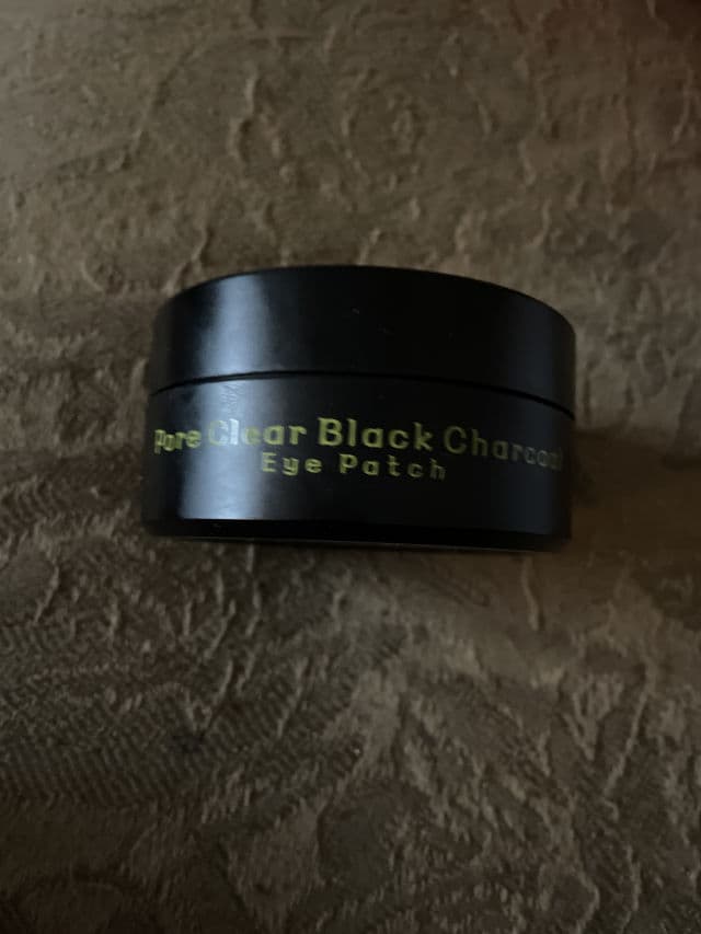 Pureheals Pore Clear Black Charcoal Eye Patch review photo by Sharonspendstoomuch