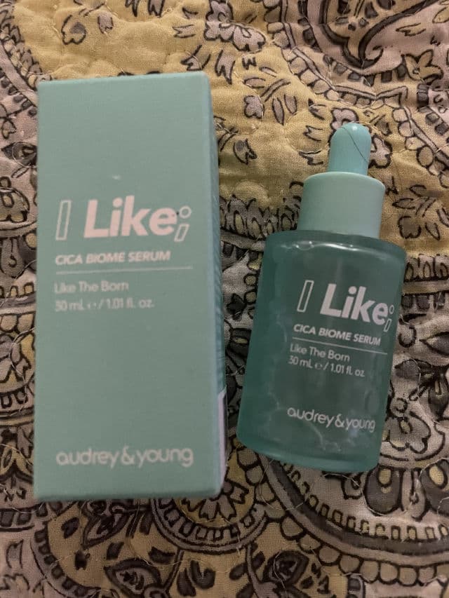 Audrey & Young I Like Cica Microbiome Serum review photo by Sharonspendstoomuch