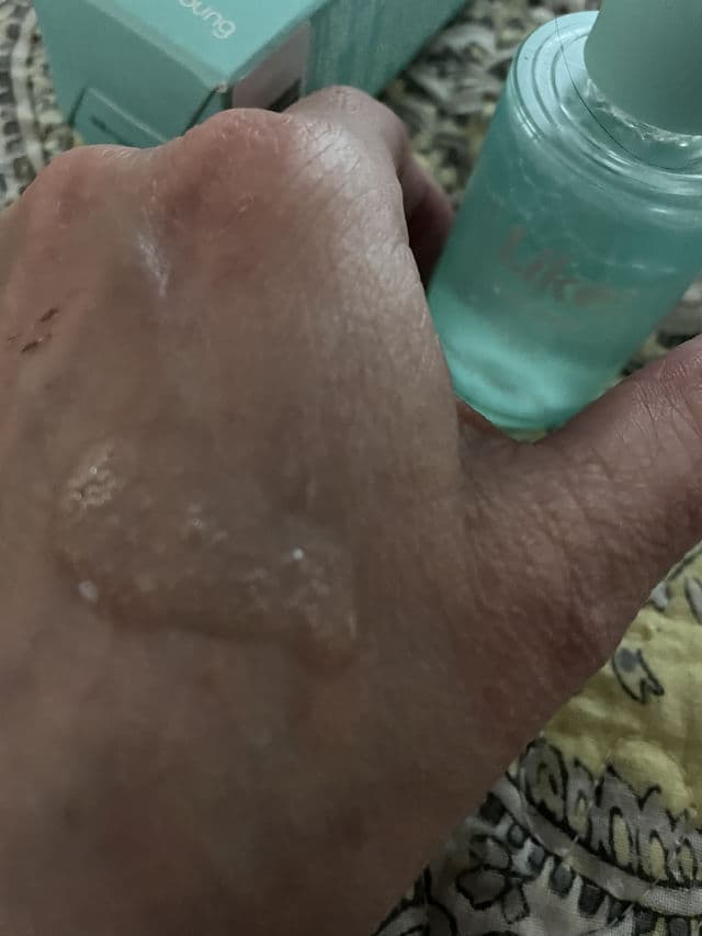 Audrey & Young I Like Cica Microbiome Serum review photo by Sharonspendstoomuch