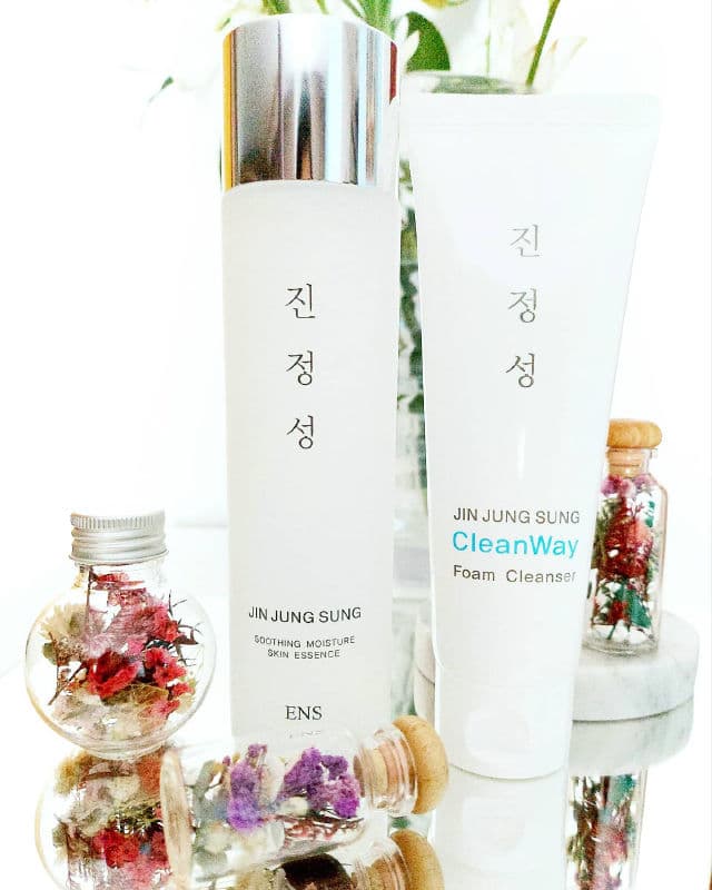 ENS Jin Jung Sung CleanWay Foam Cleanser review photo by Sheetal
