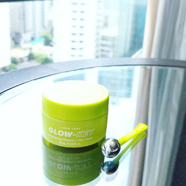 I Dew Care Glow-Key Brightening Vitamin C Eye Cream review photo by Sheetal