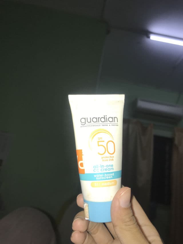 Guardian CC Cream SPF50 Light  review photo by ShimaZainal